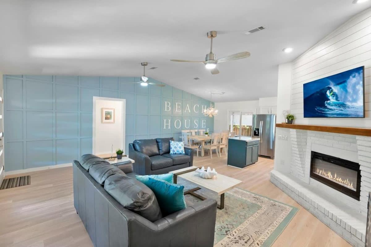 The St Augusdream Renovated Beach House Sleeps 8 Walk To Beach St. Augustine Bagian luar foto